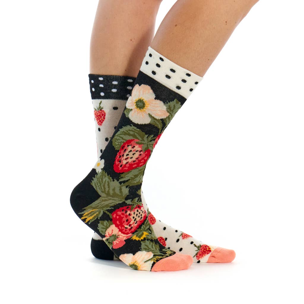 Ruban Rouge Erdbeer-Socken, ungleiches Paar, Größen 35/38 und 39/42