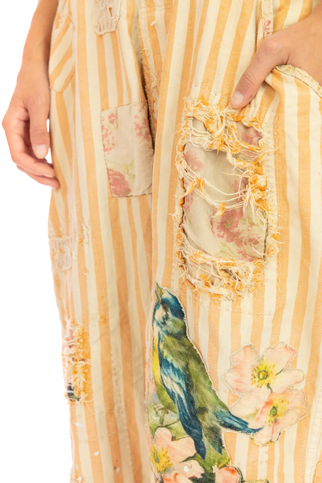 Magnolia Pearl | Hose / Trousers Appliqué Stripe Overalls | OVERALLS 045-DRMSC-OS - Feenreich
